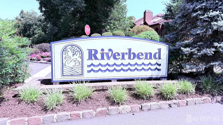 Photo 8 of 93 Riverbend Drive, North Brunswick NJ 08902, North Brunswick, NJ