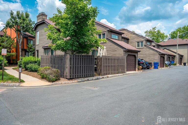 Photo 47 of 93 Riverbend Drive, North Brunswick NJ 08902, North Brunswick, NJ