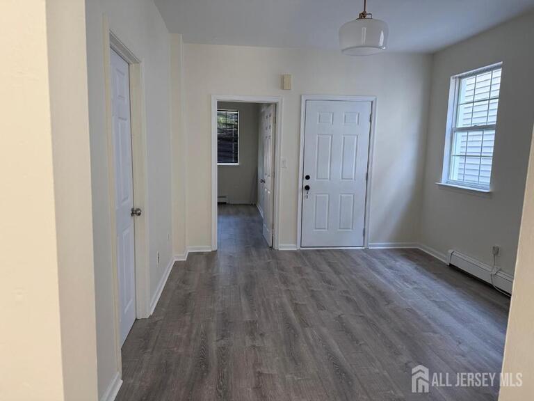 Photo 8 of 297 Sutton Street, Perth Amboy NJ 08861, Perth Amboy, NJ