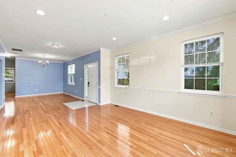 Photo 6 of 315 Birch Court, New Brunswick NJ 08901, New Brunswick, NJ