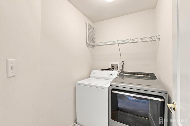 Photo 15 of 315 Birch Court, New Brunswick NJ 08901, New Brunswick, NJ