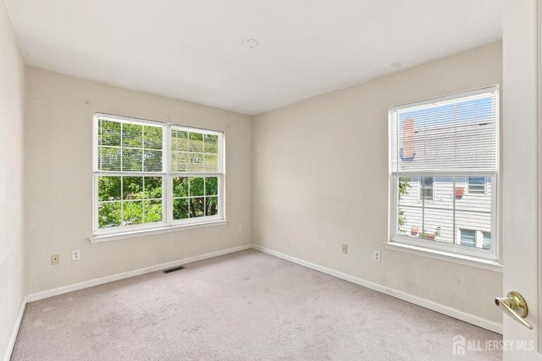 Photo 13 of 315 Birch Court, New Brunswick NJ 08901, New Brunswick, NJ