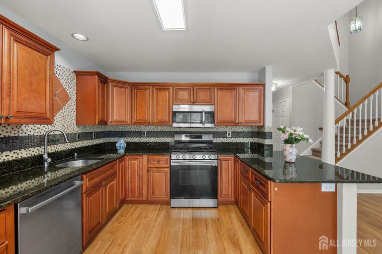Photo 9 of 16 Lee Court # 405, Plainsboro NJ 08536, Plainsboro, NJ