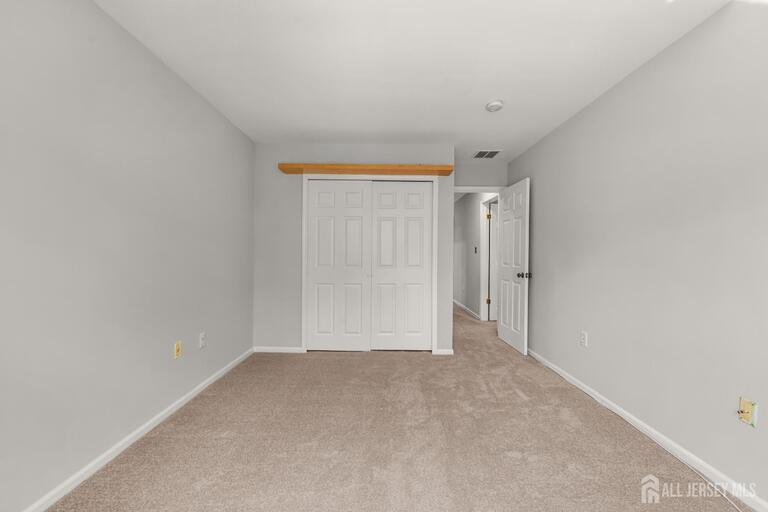 Photo 36 of 16 Lee Court # 405, Plainsboro NJ 08536, Plainsboro, NJ
