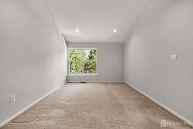 Photo 27 of 16 Lee Court # 405, Plainsboro NJ 08536, Plainsboro, NJ