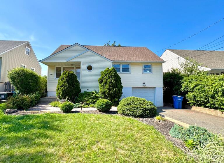 Photo 1 of 69 Mercer Street, Menlo Park Terrace NJ 08840, Menlo Park Terrace, NJ