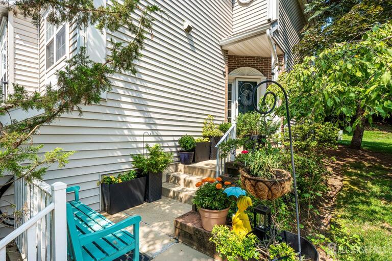 Photo 4 of 55 Lambiance Court # 3, Highland Park NJ 08904, Highland Park, NJ
