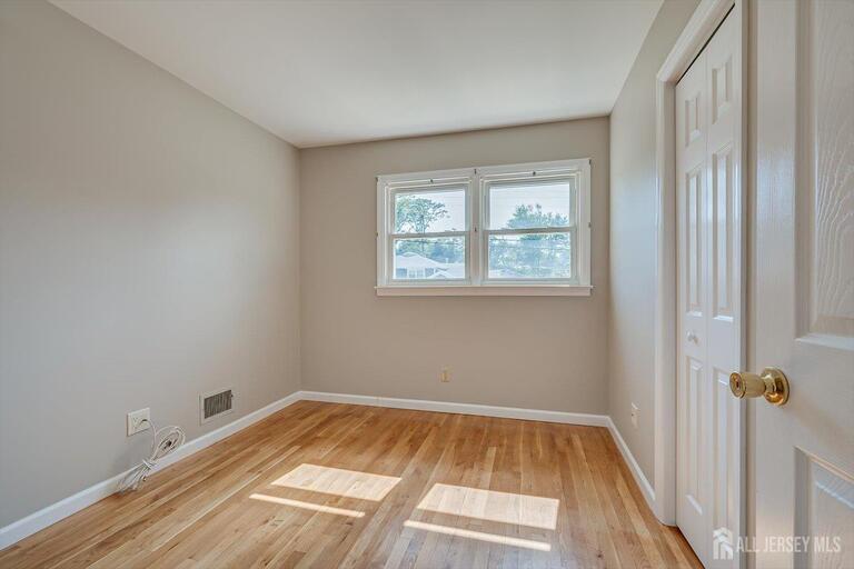 Photo 38 of 12 Dixon Drive, Woodbridge Proper NJ 07095, Woodbridge Proper, NJ