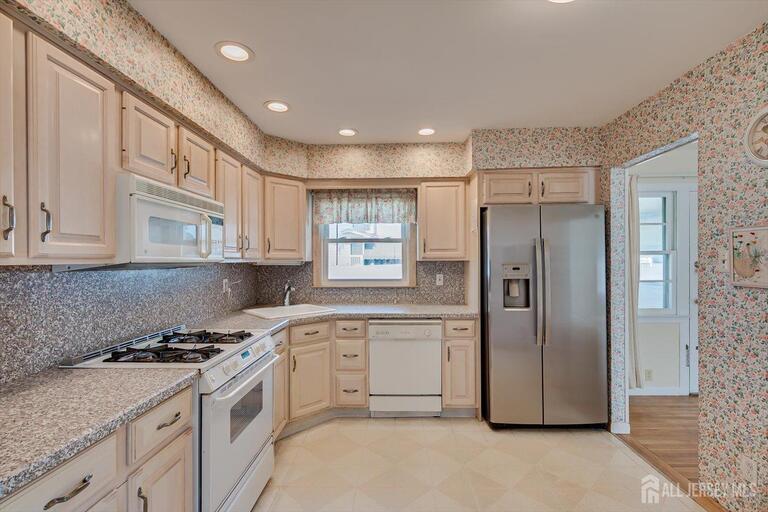 Photo 19 of 12 Dixon Drive, Woodbridge Proper NJ 07095, Woodbridge Proper, NJ