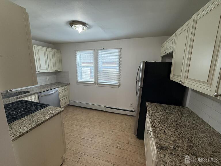 Photo 2 of 104 S Hyde Avenue # 2, Iselin NJ 08830, Iselin, NJ