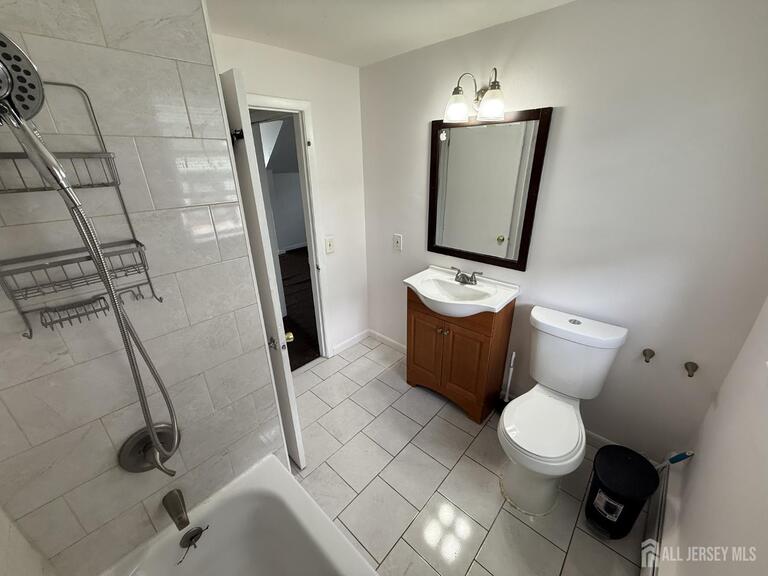Photo 7 of 104 S Hyde Avenue # 2, Iselin NJ 08830, Iselin, NJ