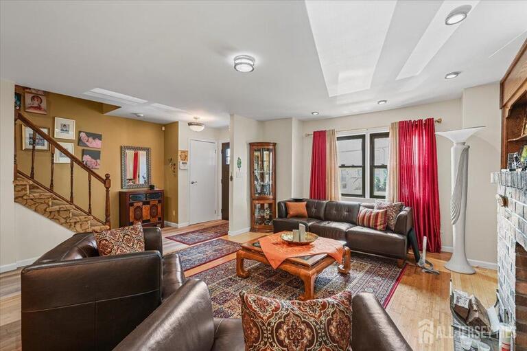 Photo 9 of 27 Highview Drive, Woodbridge Proper NJ 07095, Woodbridge Proper, NJ