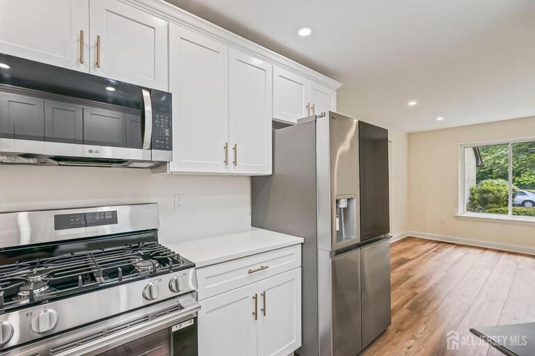 Photo 14 of 95 Thoreau Drive, Plainsboro NJ 08536, Plainsboro, NJ