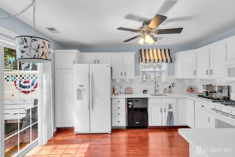Photo 8 of 401 Harvest Lane, South Brunswick NJ 08852, South Brunswick, NJ
