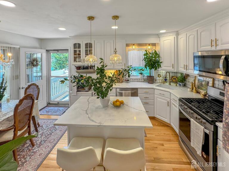 Photo 6 of 11-14 3rd Street, Fair Lawn NJ 07410, Fair Lawn, NJ