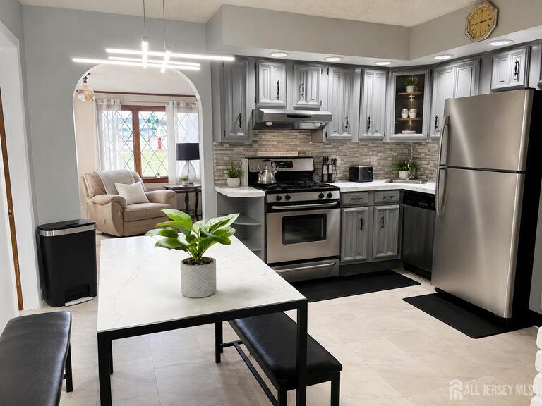 Photo 8 of 901 Milton Boulevard, Rahway NJ 07065, Rahway, NJ
