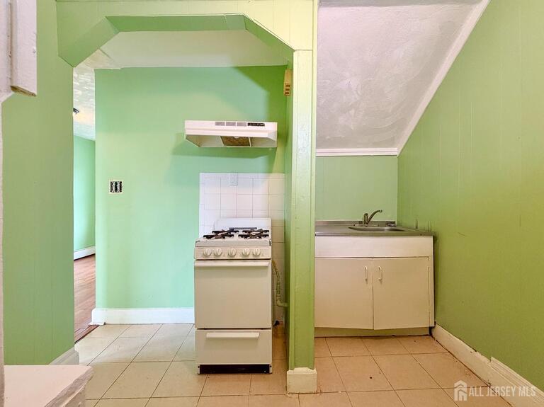 Photo 32 of 231 Myrtle Avenue, Irvington NJ 07111, Irvington, NJ