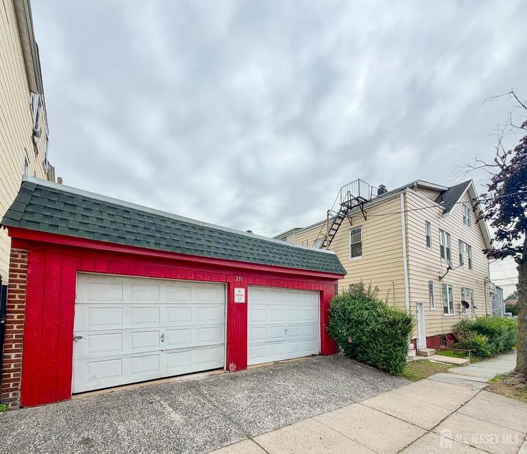 Photo 40 of 231 Myrtle Avenue, Irvington NJ 07111, Irvington, NJ