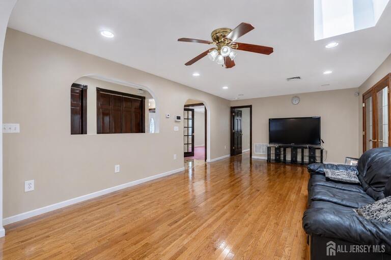 Photo 5 of 24 Winthrop Road, Edison NJ 08817, Edison, NJ