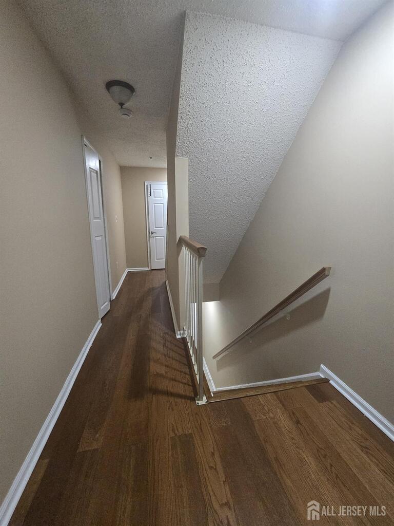 Photo 4 of 28 Inverness Drive, Edison NJ 08820, Edison, NJ