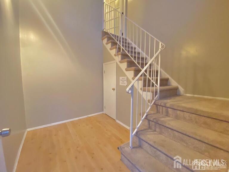 Photo 2 of 315 Plymouth Road, North Brunswick NJ 08902, North Brunswick, NJ