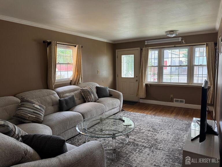 Photo 4 of 211 E Louis Place E, Iselin NJ 08830, Iselin, NJ