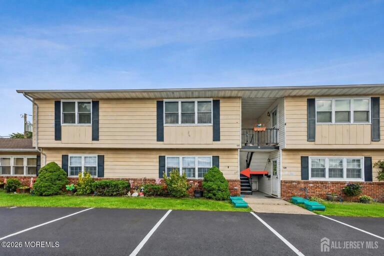 Photo 2 of 12 Louisiana Drive # A, Old Bridge NJ 07747, Old Bridge, NJ