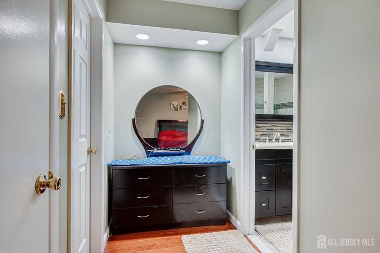 Photo 33 of 4506 Stonehedge Road, Edison NJ 08820, Edison, NJ