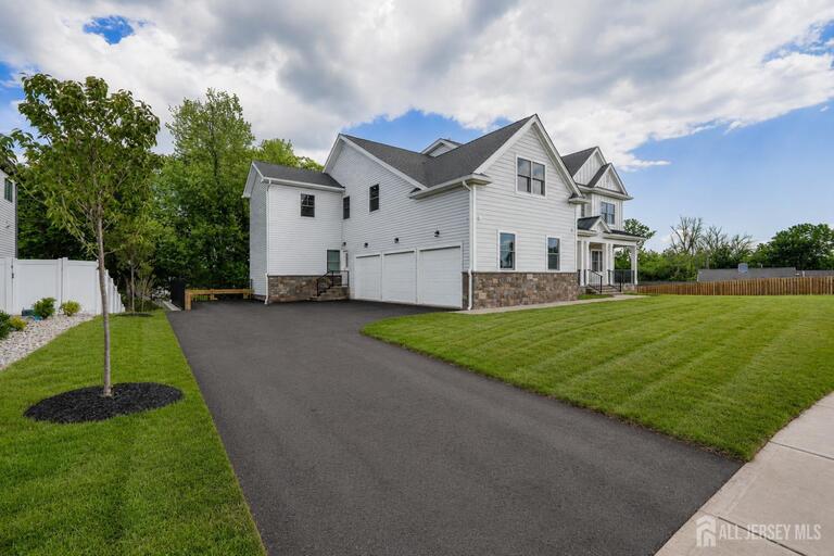 Photo 2 of 11 Scarlet Drive, Piscataway NJ 08854, Piscataway, NJ