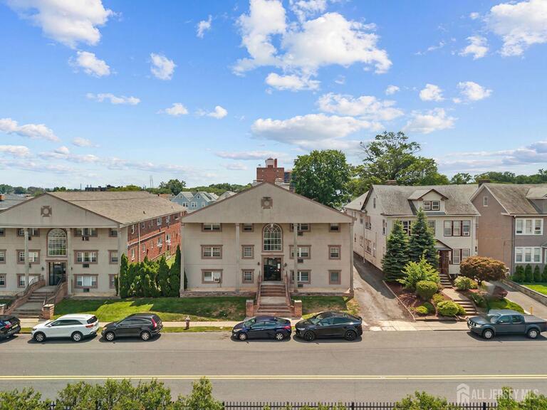 Photo 1 of 816-826 W Grand Street # 3A, Elizabeth NJ 07202, Elizabeth, NJ