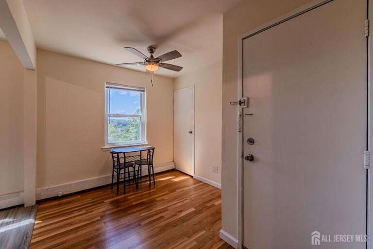 Photo 5 of 93 Fox Road # 3B, Edison NJ 08817, Edison, NJ