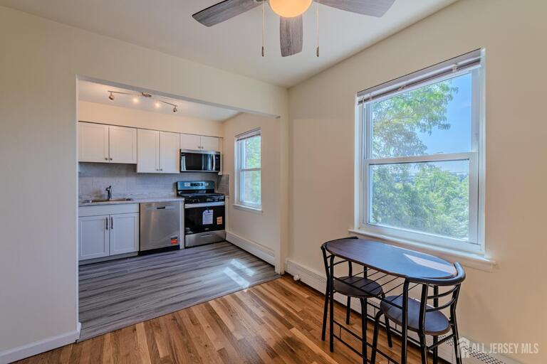 Photo 10 of 93 Fox Road # 3B, Edison NJ 08817, Edison, NJ