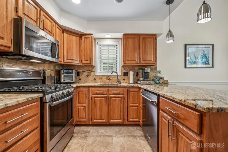 Photo 14 of 65 Winthrop Road # D, Monroe NJ 08831, Monroe, NJ
