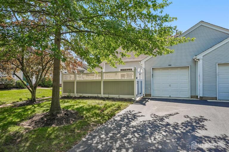 Photo 33 of 65 Winthrop Road # D, Monroe NJ 08831, Monroe, NJ