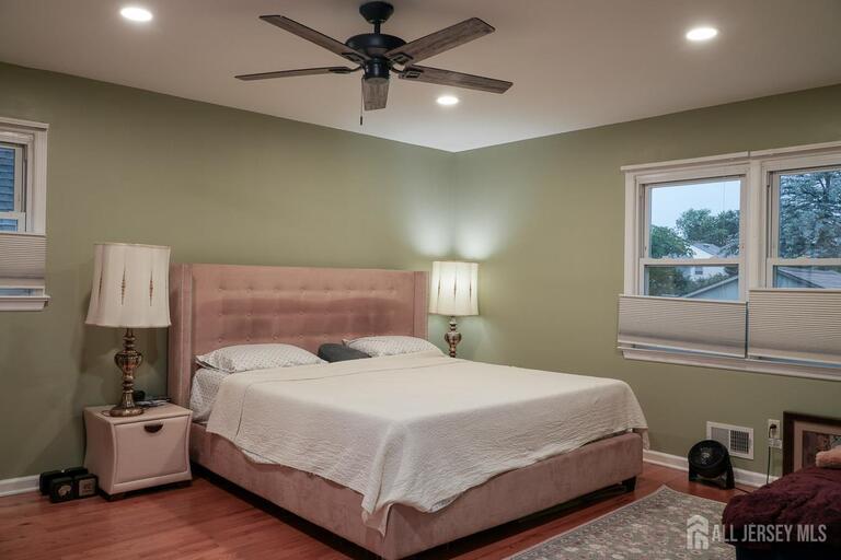 Photo 4 of 150 Farragut Avenue, Middlesex NJ 08864, Middlesex, NJ