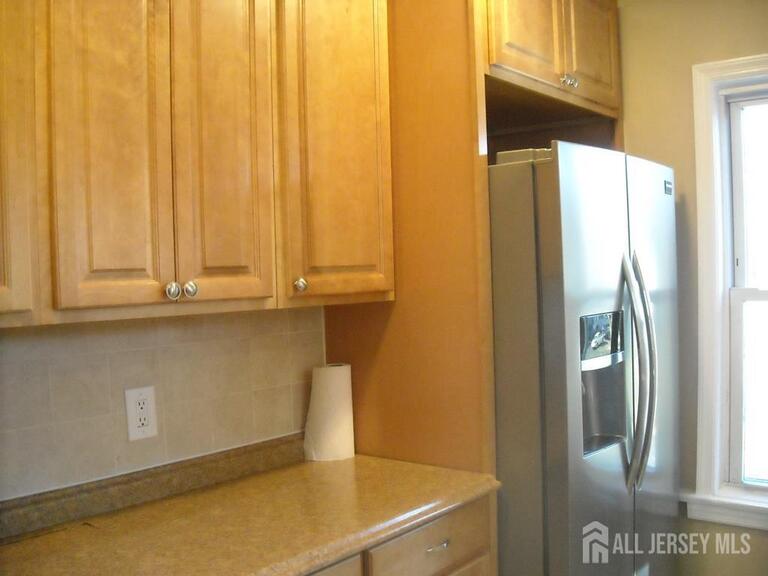 Photo 2 of 301 Penfield Place # 301, Dunellen NJ 08812, Dunellen, NJ