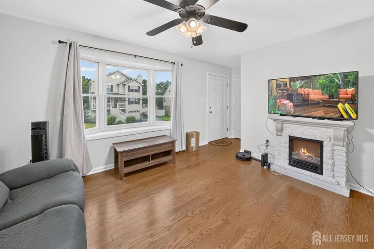 Photo 7 of 907 Harris Avenue, Union Beach NJ 07735, Union Beach, NJ