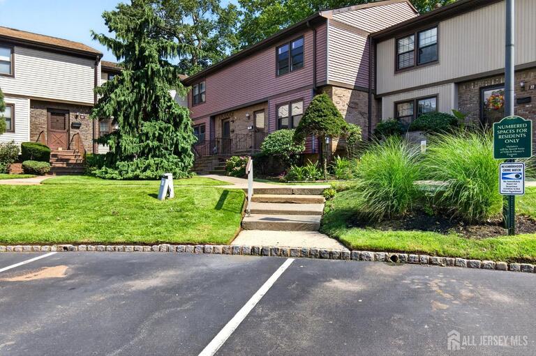 Photo 35 of 71 Highview Drive, Woodbridge Proper NJ 07095, Woodbridge Proper, NJ