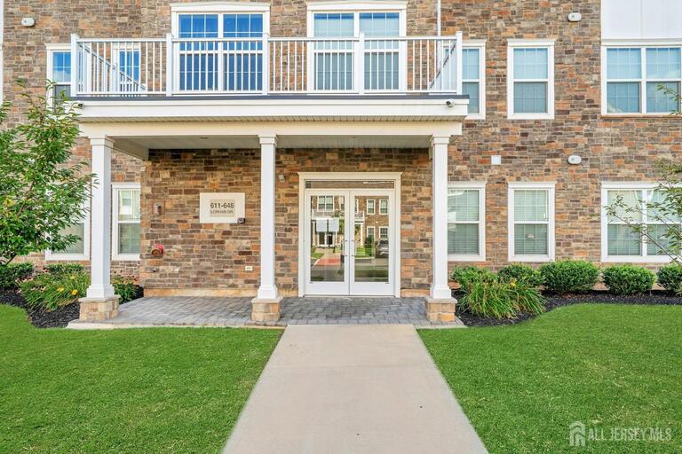 Photo 1 of 644 Lorhan Drive, Piscataway NJ 08854, Piscataway, NJ