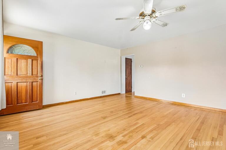 Photo 2 of 124 Sonora Avenue, Iselin NJ 08830, Iselin, NJ