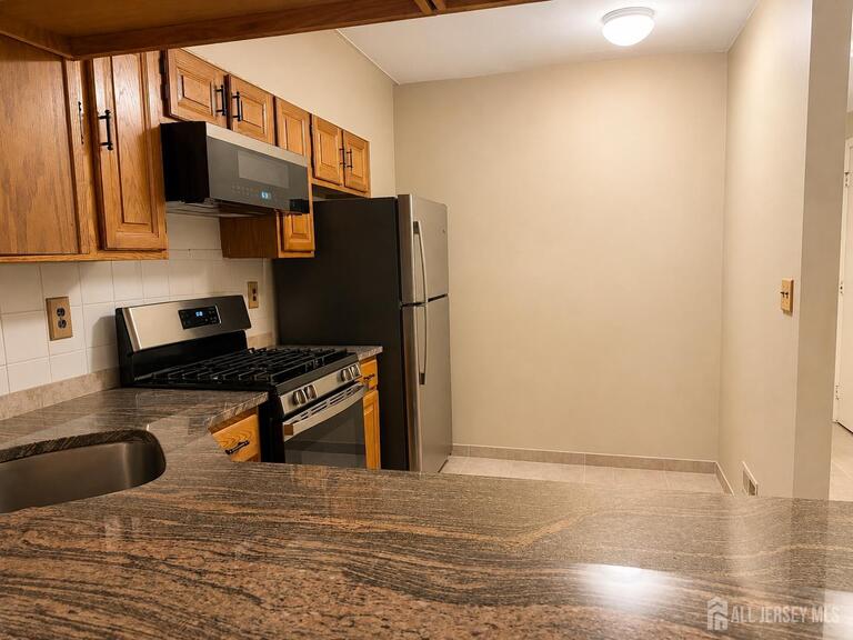 Photo 1 of 109 applegate Lane, East Brunswick NJ 08816, East Brunswick, NJ