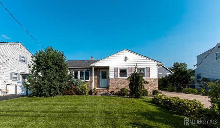 Photo 2 of 1064 Bordentown Avenue, Sayreville NJ 08859, Sayreville, NJ