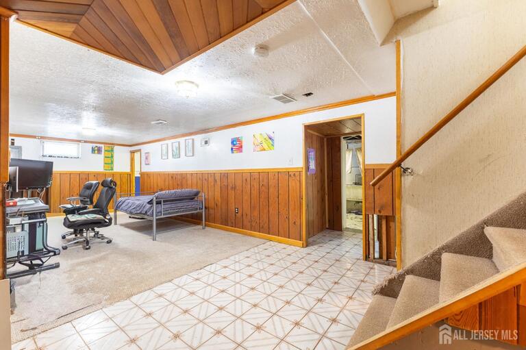 Photo 17 of 1064 Bordentown Avenue, Sayreville NJ 08859, Sayreville, NJ