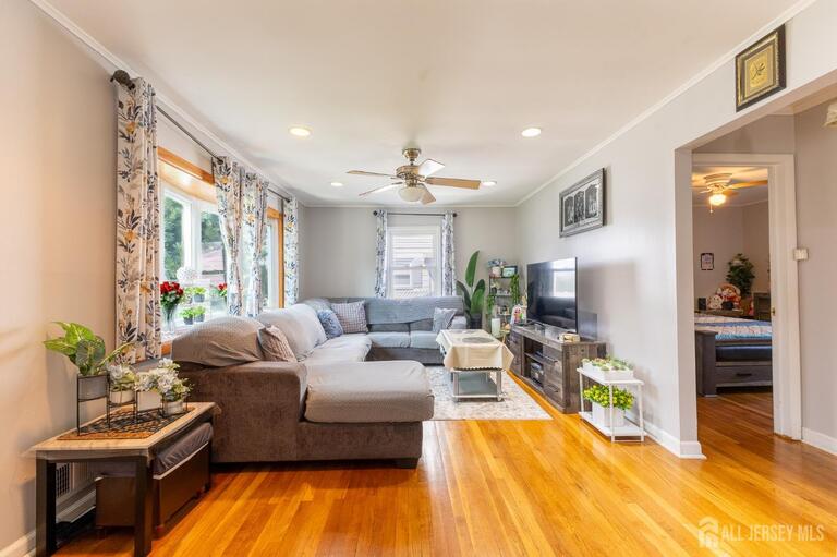Photo 6 of 1064 Bordentown Avenue, Sayreville NJ 08859, Sayreville, NJ