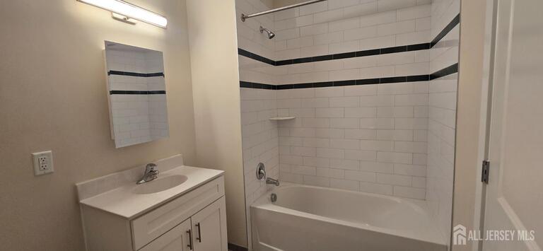 Photo 4 of 211 HENDERSON Road # 1214, South Brunswick NJ 08852, South Brunswick, NJ