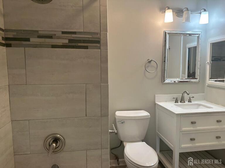 Photo 10 of 1027 Edpas Road, New Brunswick NJ 08901, New Brunswick, NJ