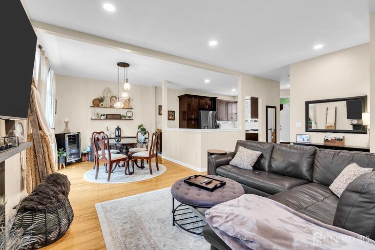 Photo 10 of 18 Frost Lane, East Windsor NJ 08520, East Windsor, NJ
