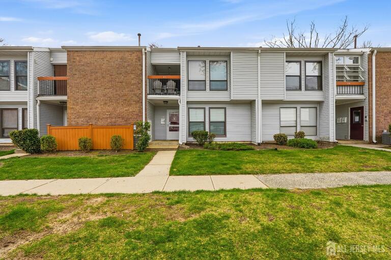 Photo 2 of 7 Dennison Drive # D, East Windsor NJ 08520, East Windsor, NJ