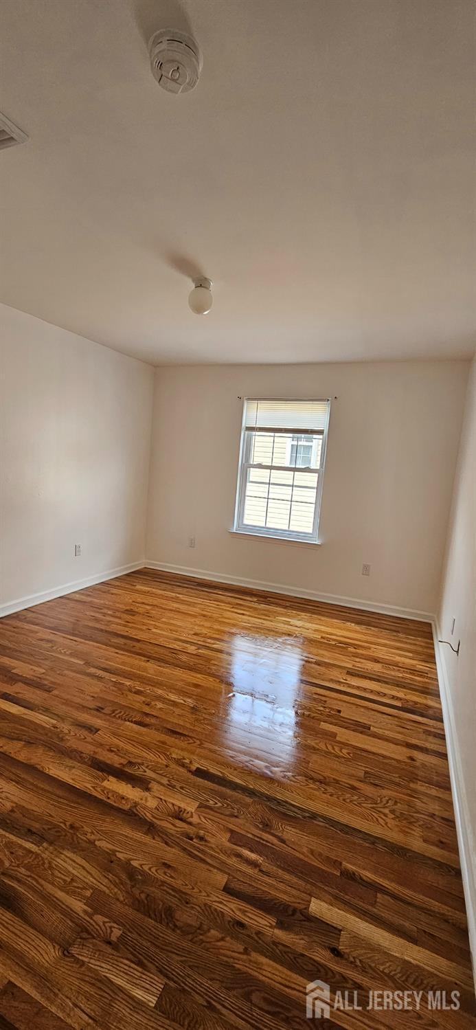 Photo 13 of 655 4th Street, Newark NJ 07104, Newark, NJ