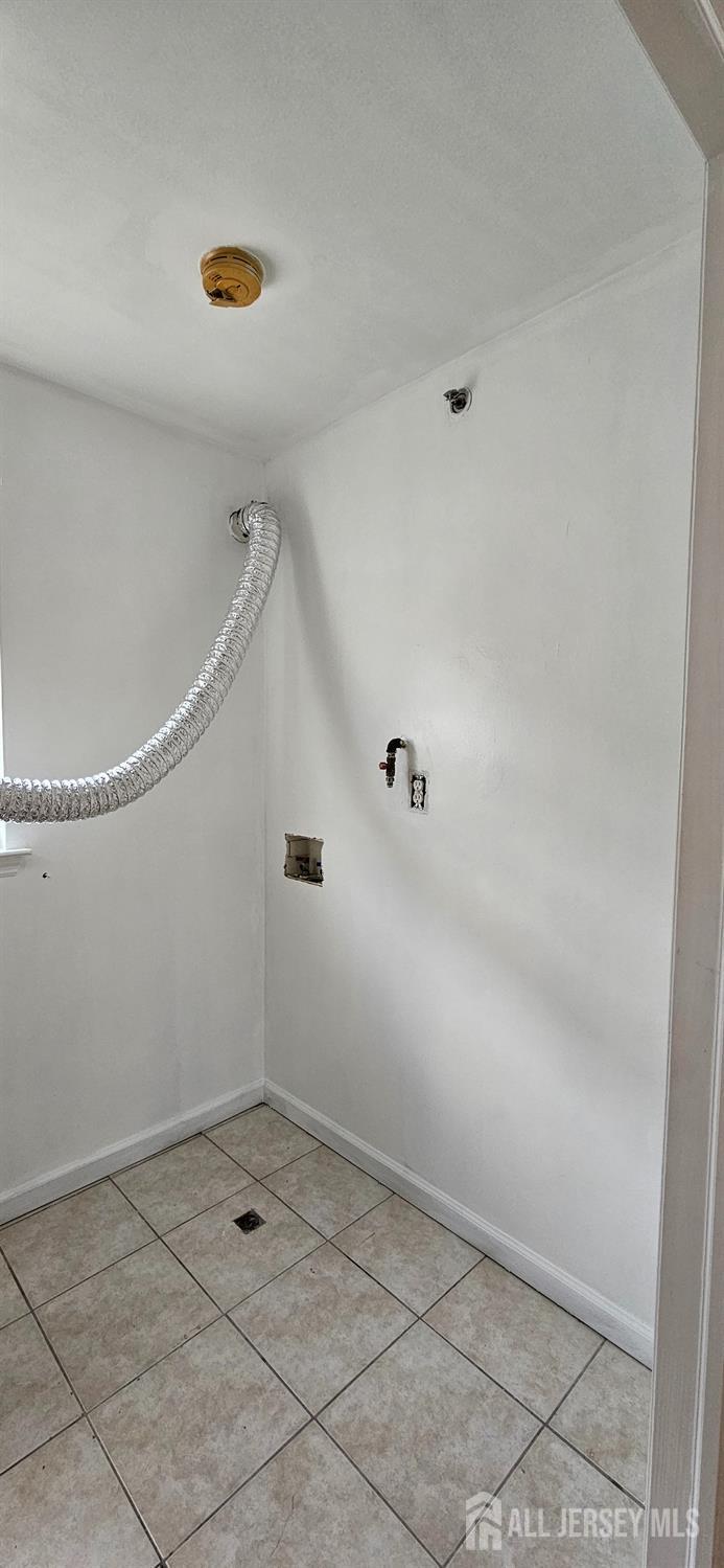 Photo 12 of 655 4th Street, Newark NJ 07104, Newark, NJ